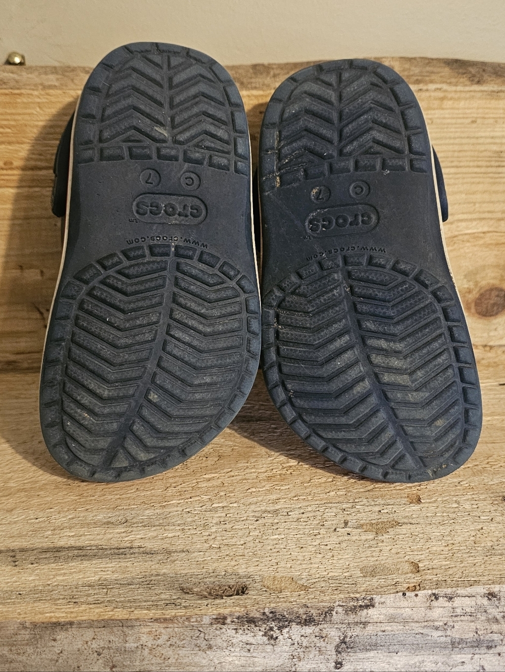 Crocs Crocband Clogs featuring a prominent white and red racing stripe Baby 7 - Picture 4 of 4
